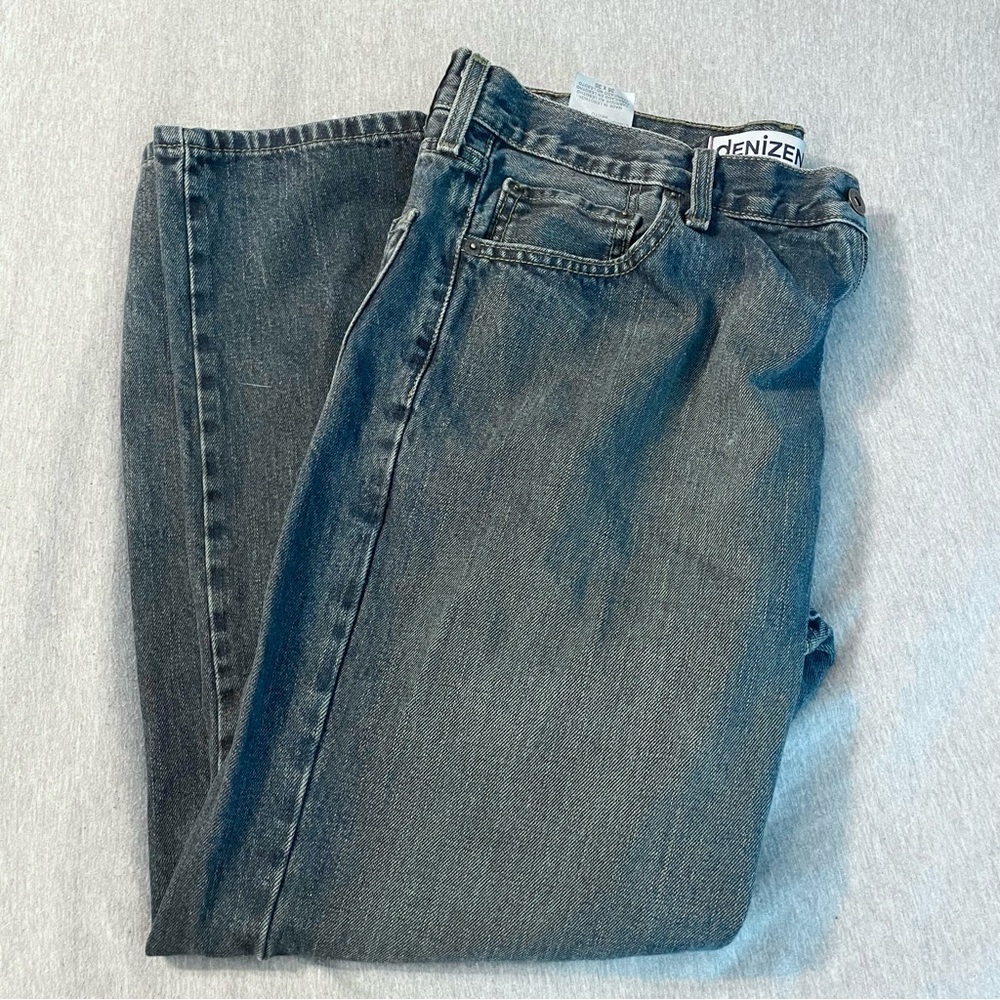 Levi’s Denizen Straight Fit